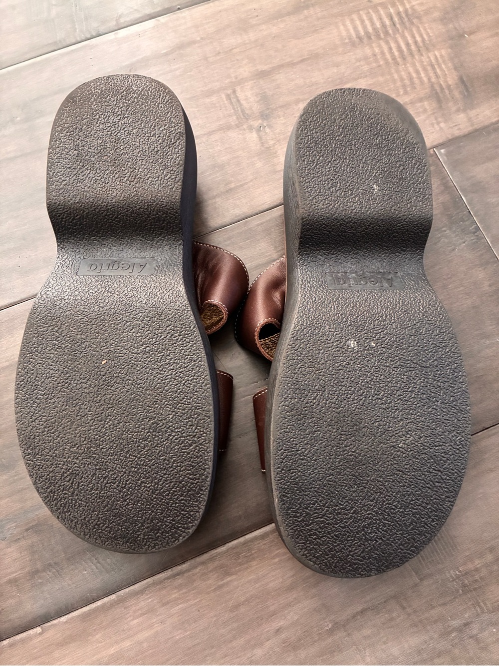 Alegria Iza Platform Slide Sandals in Chocolate Brown - EU Size 39 (US 9) - Picture 7 of 10